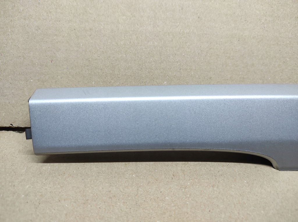 фото №2, Заглушка накладка рейлінг ліва задня renault laguna iii