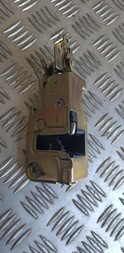 фото №1, Замок дверь левый перед vw transporter iv t4 701837015d