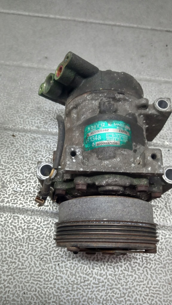 фото №2, Компрессор кондиционера renault clio ii 01r 8200037058
