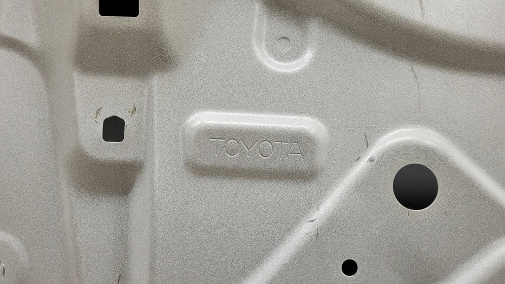 фото №13, Toyota yaris cross 2020+ дверь перед передние левая fv