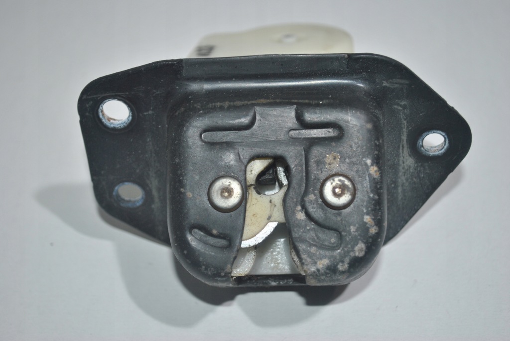 фото №1, Замок крышки багажника nissan tiida