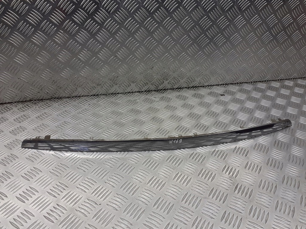 фото №1, Молдинг капот решётка mercedes w169