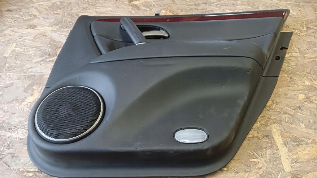 фото №1, Honda legend kb1 iv обшивка дверь правый задняя 04-12