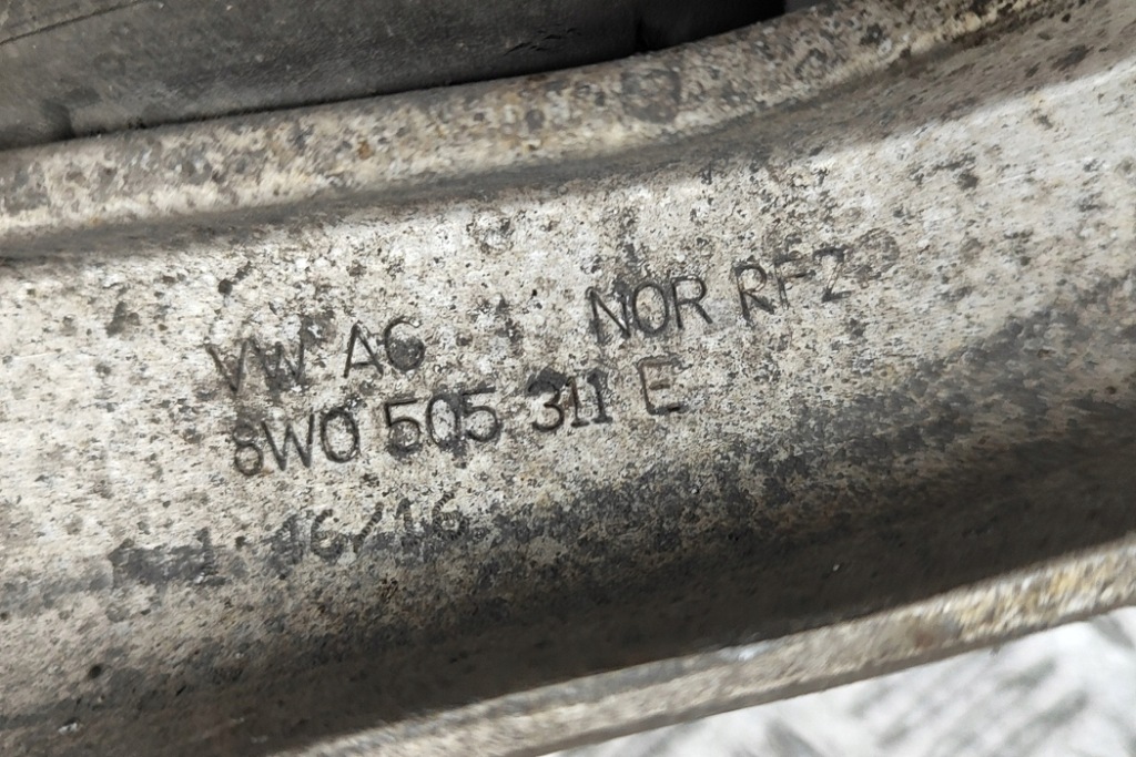 фото №6, Audi a5 sportback f5a задний левый нижний рычаг 8w0505311e 3.00 бензин 260kw