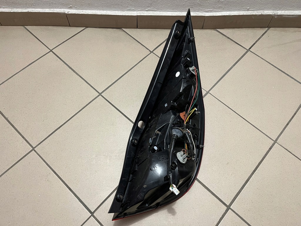 фото №16, Hyundai i30 i-30 i 1 07- hb лампа задня задня ліва