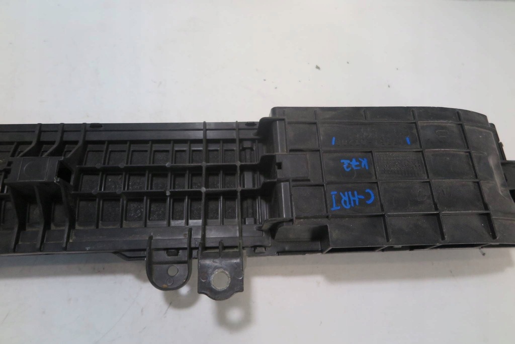 фото №8, Впуск канал повітря toyota c-hr i 17751-0t200