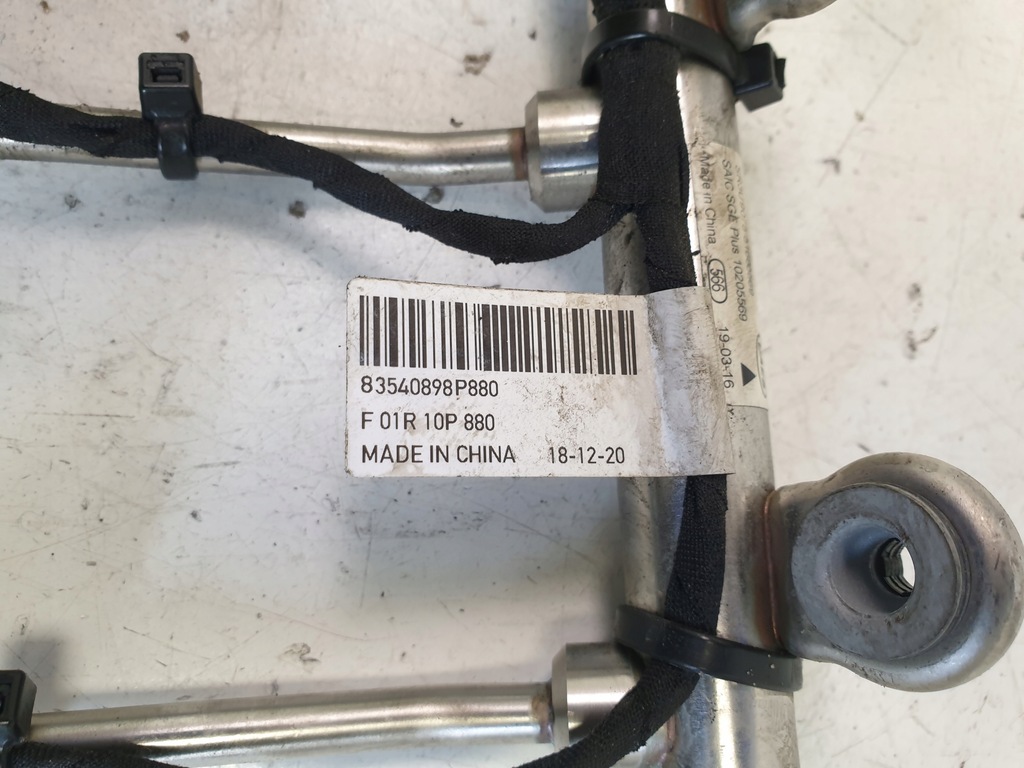 фото №9, Mg zs 1.5 tgi молдинг упорскування