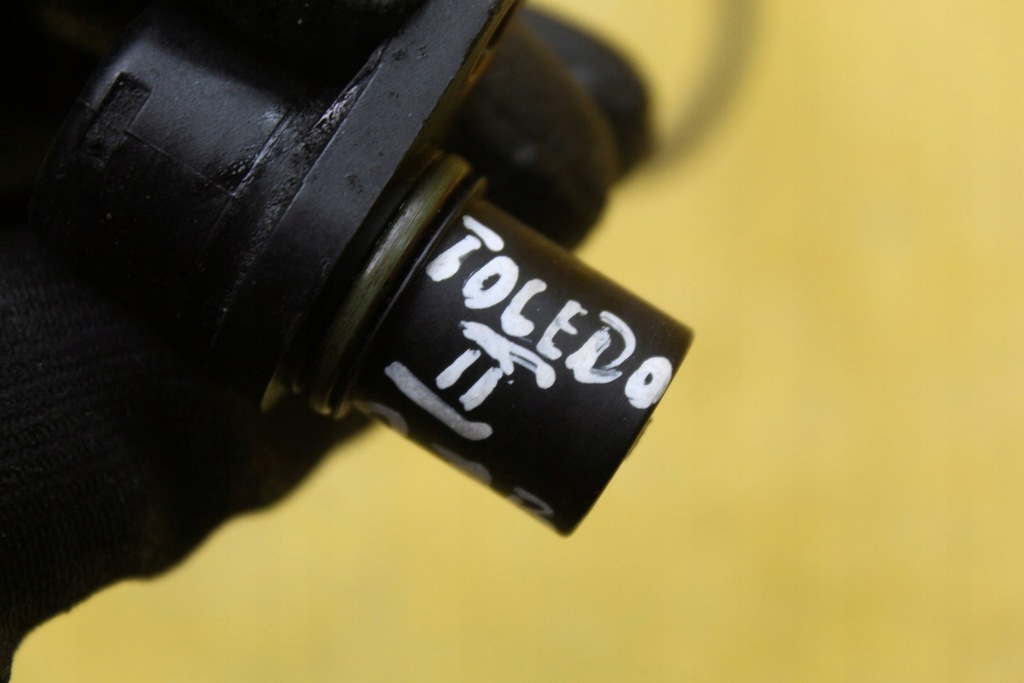 фото №7, Датчик положение вала toledo ii 2.3 b 022906433