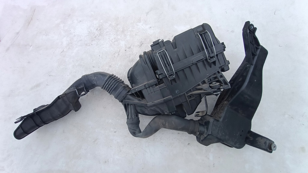 фото №5, Корпус фильтра воздуха honda hrv 1,5b