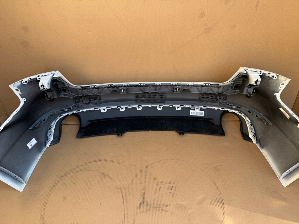 фото №11, Бампер задний audi a4 b9 8w sedan ls9r 4xpdc 2016-2019