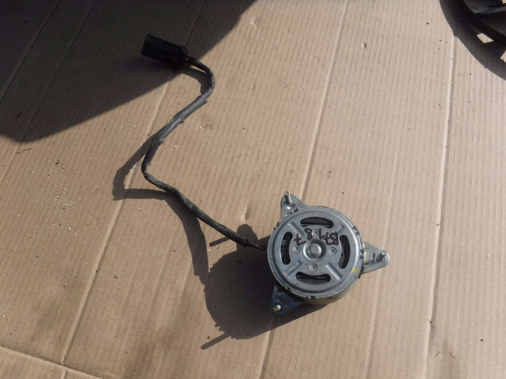 Купить Двигатель вентилятора радиатора dacia renault 5yy0535 m11002500