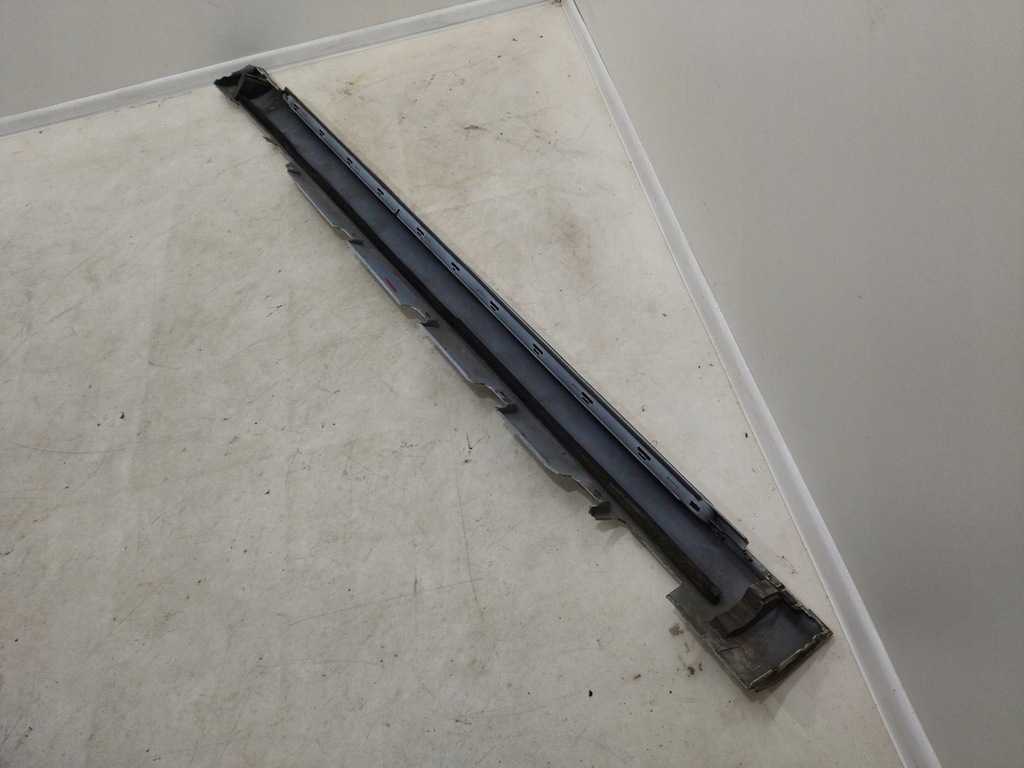 фото №11, 4h0853859e молдинг порог левая audi a8 d4 2010-2017r