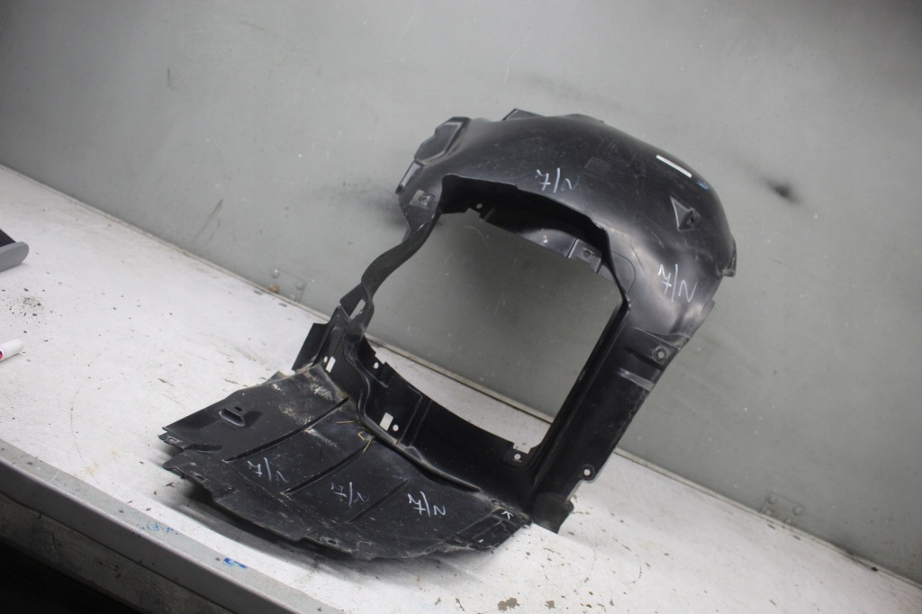 Купити Підкрилок ліва перед porsche 992 gt3 9f1805423a