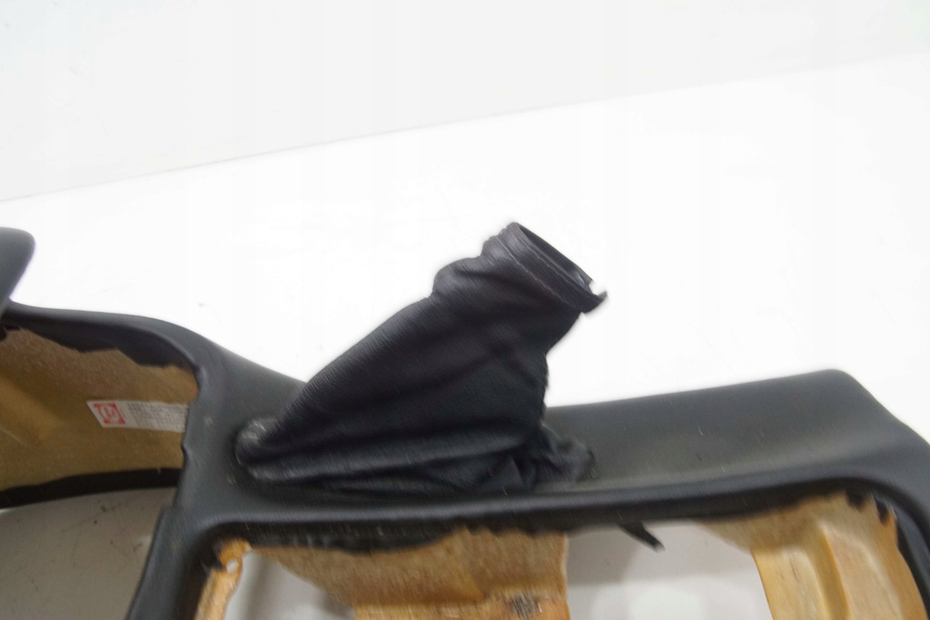 фото №7, Підлокітник бардачок maserati 4200gt 02-