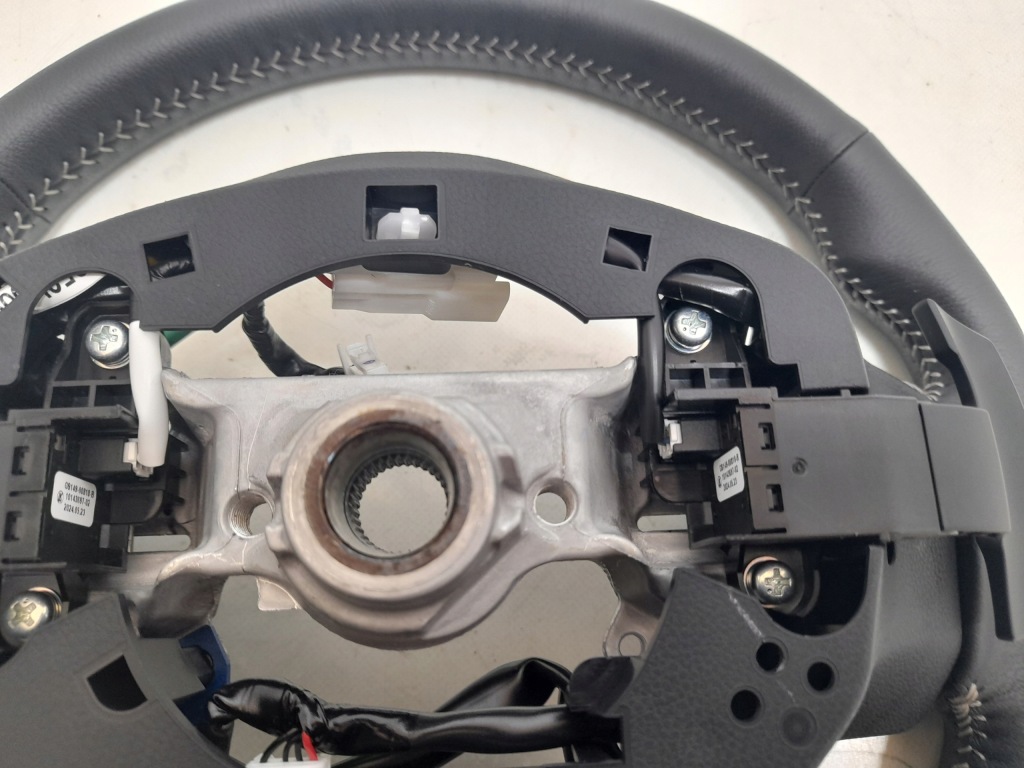 фото №9, Subaru forester vi 24- воздуховод кожа подогрев usa