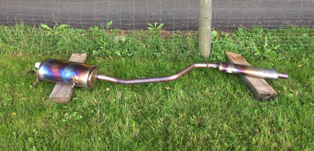 фото №1, Гасник вихлоп kpl. dacia duster ii 2 201004003r