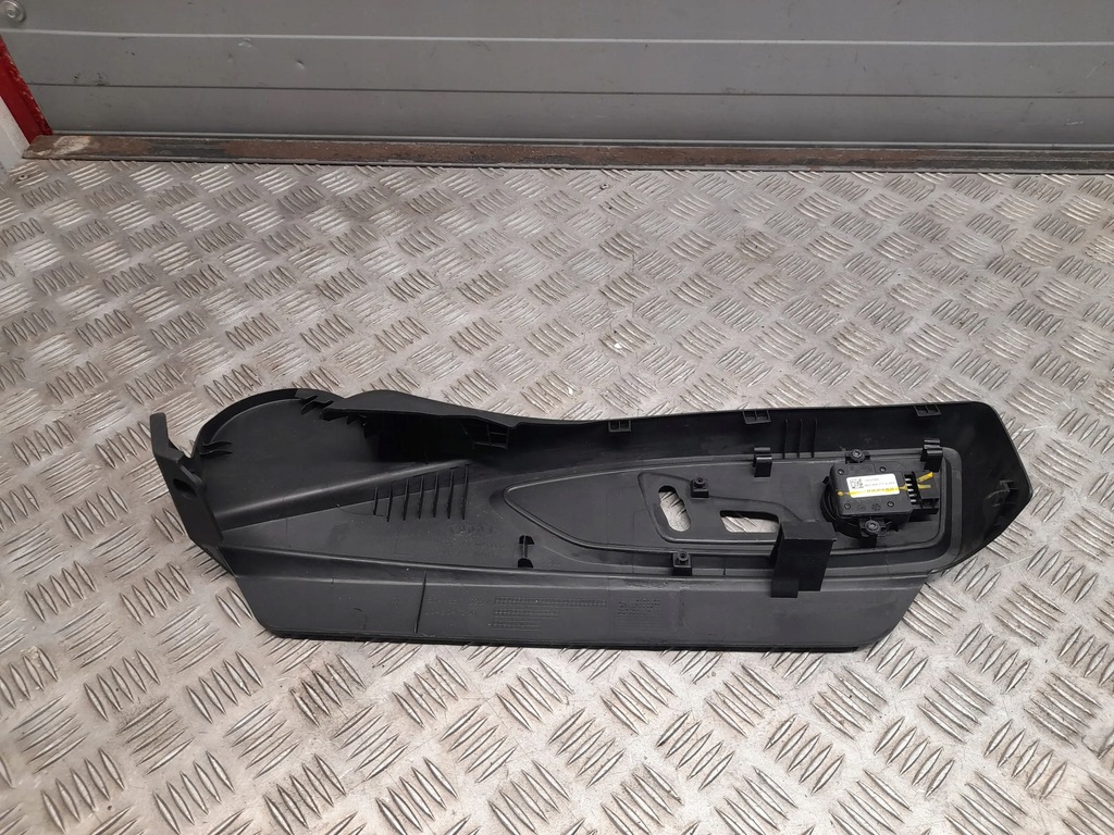 фото №5, Audi q5 sq5 80a881325 перед сторона левая другое