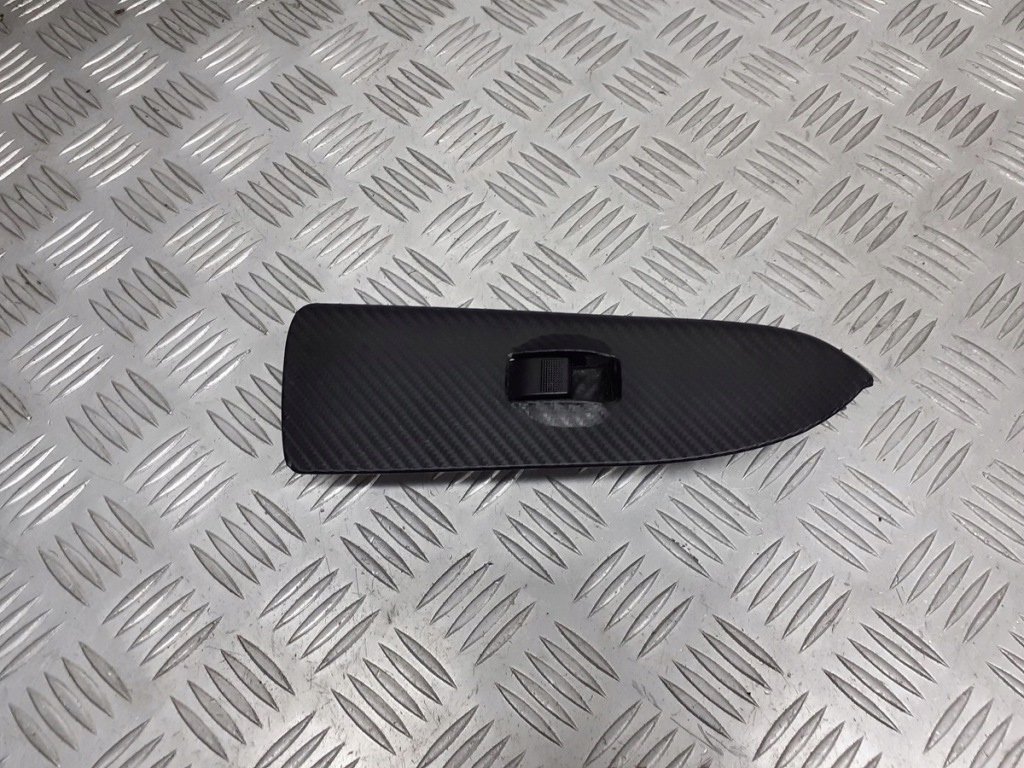 фото №1, Панель керування скло правий перед mazda 323 f