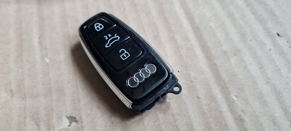 фото №10, Sq8 4m q8 ключ pilot корпус sline panic usa 4n0959754am sq7 4m q7