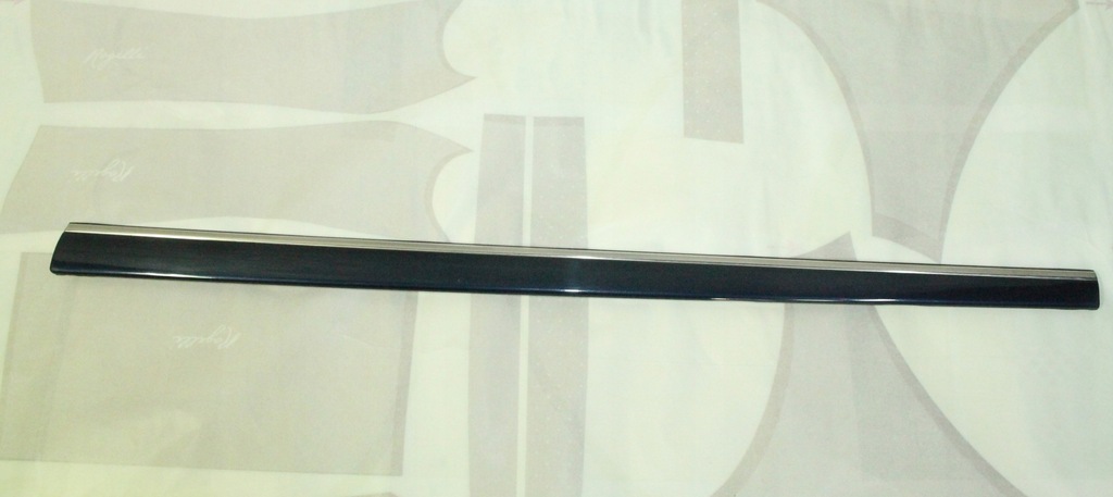 фото №1, Молдинг дверь правый перед mercedes w220 s klasa