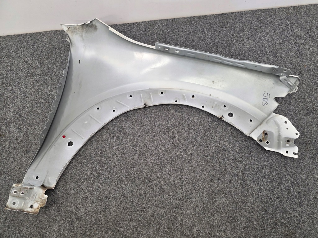 Крило перед передній ліве mazda cx-30 оригінальний Зі Шроту