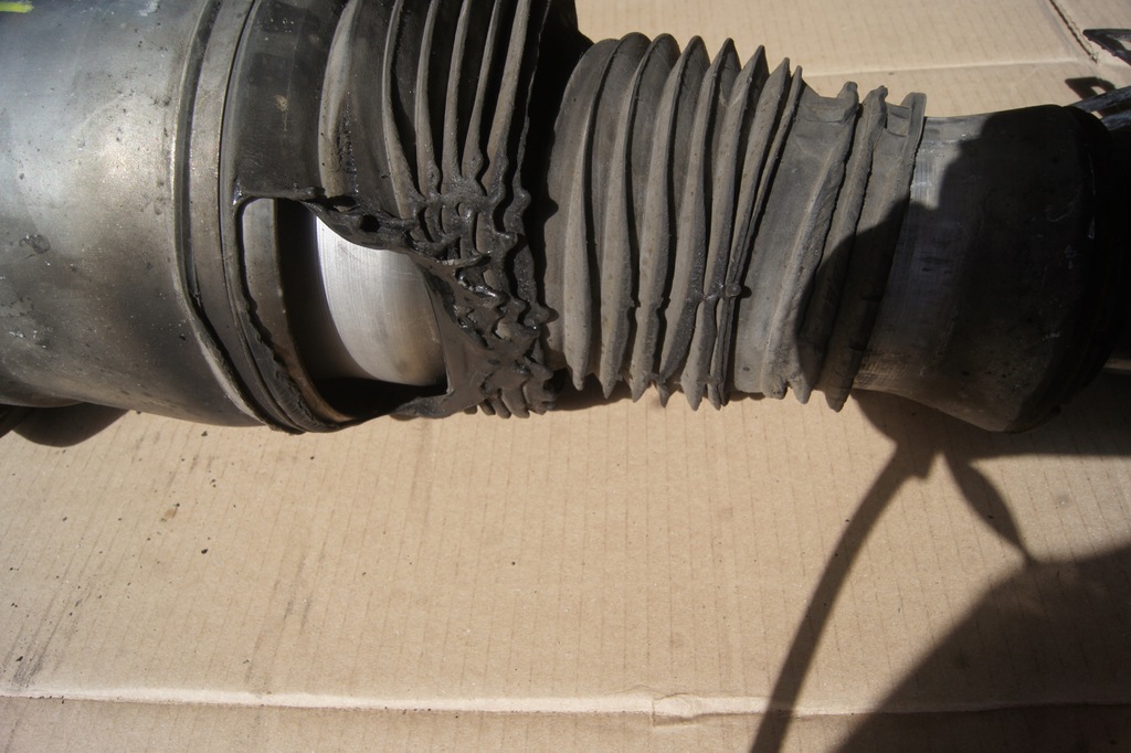 фото №3, Амортизатор лівий перед gle ml a1663204166