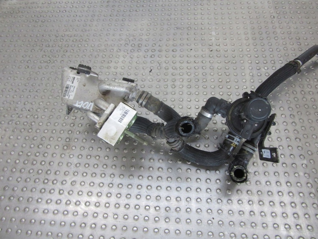 фото №5, Chevrolet volt opel ampera 1.4i 2010 теплообмінник тепла клапан керуючий