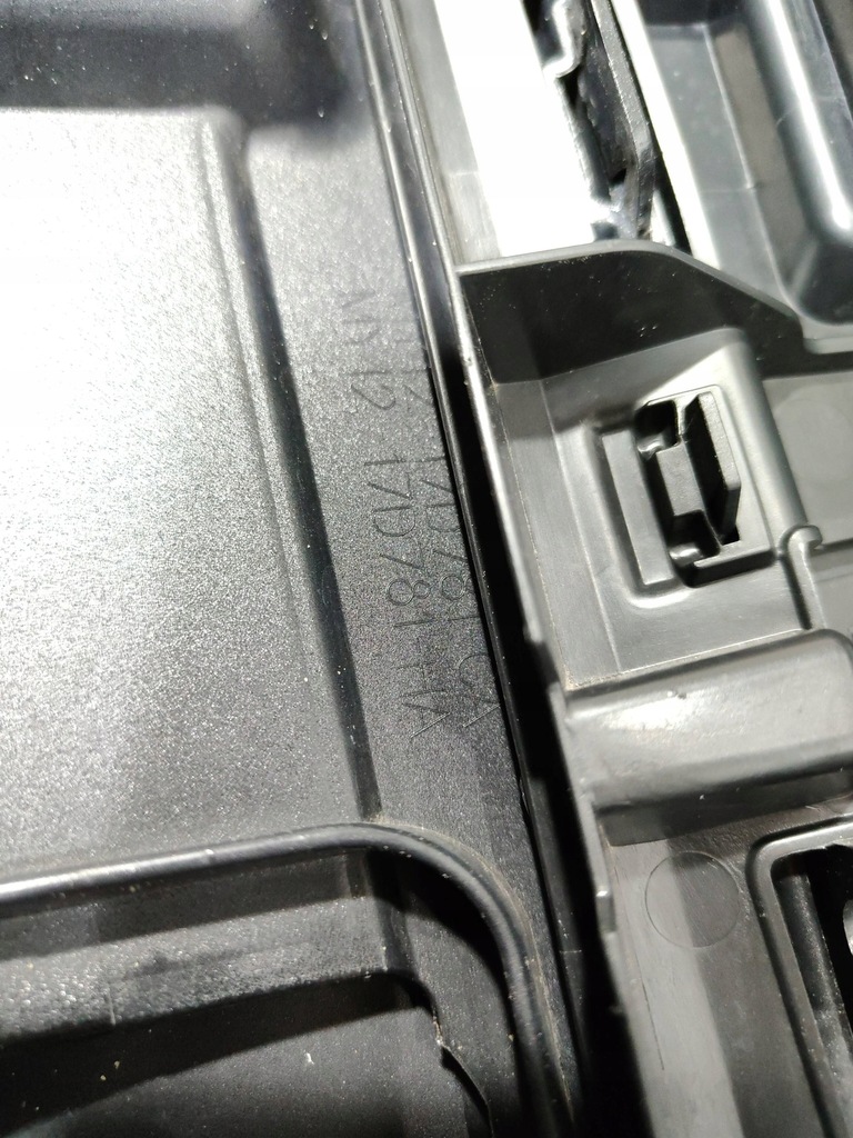 фото №14, Land rover discovery sport бампер задній