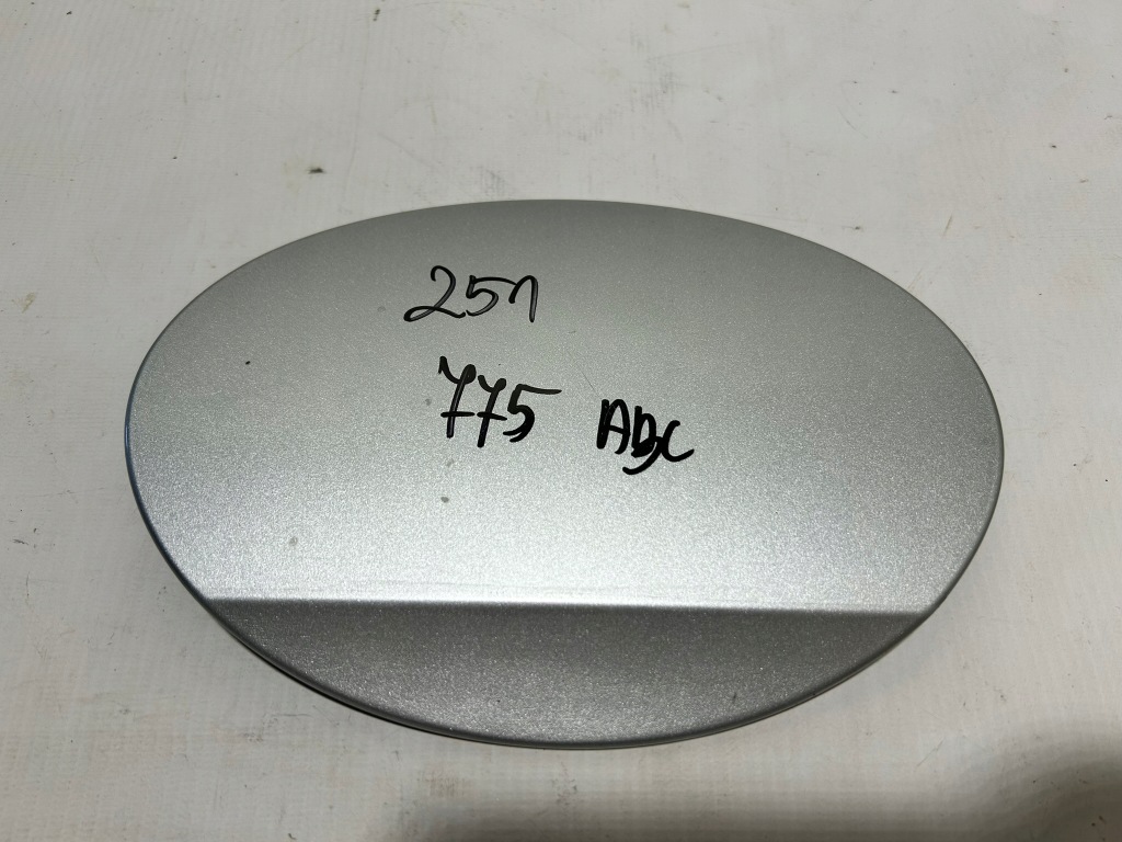 Купити Кришка заливної пального mercedes w251 c775 775