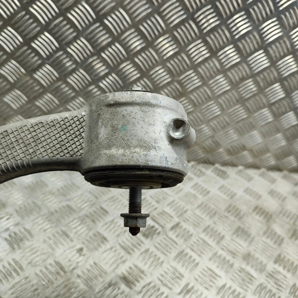 фото №6, Audi e-tron gt 2022 правая сторона верхний рычаг задний