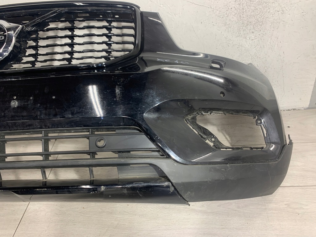 фото №6, Volvo xc40 r-design бампер перед передний решётка радиатора