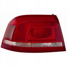 фото №1, Vw passat b7 10- левая лампа задняя наружная kombi