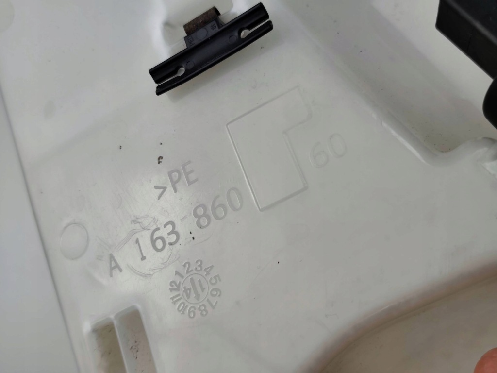 Купити Бачок рідина омивача mercedes ml w163 a16386060 3 насос