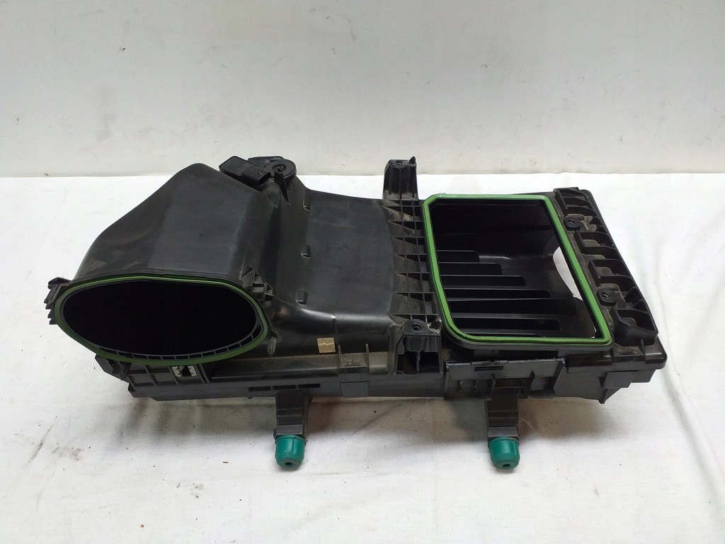 фото №1, Mercedes w257 корпус фільтра