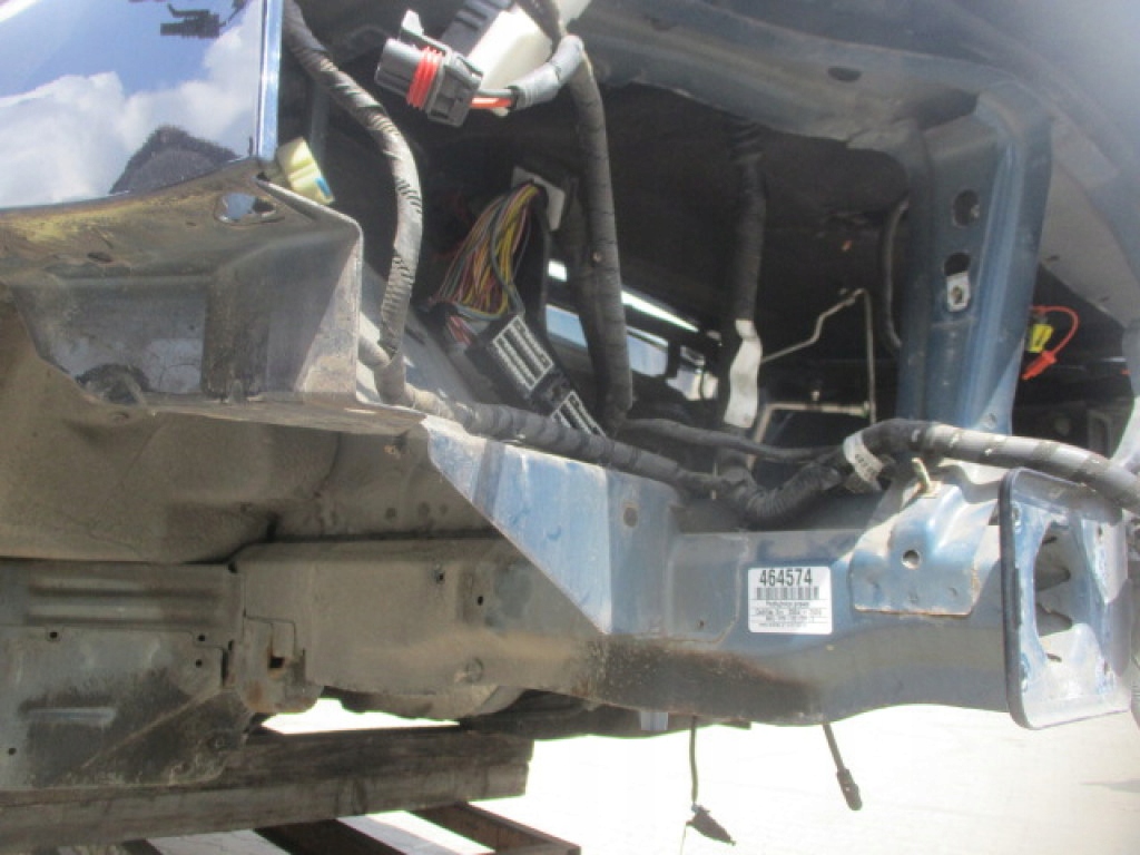 фото №1, Cadillac srx i 2005r чверть лонжерон права перед 722j