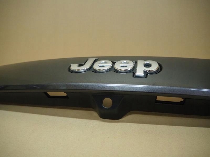 фото №4, Накладка крышки pod камера grand cherokee wk2 lift