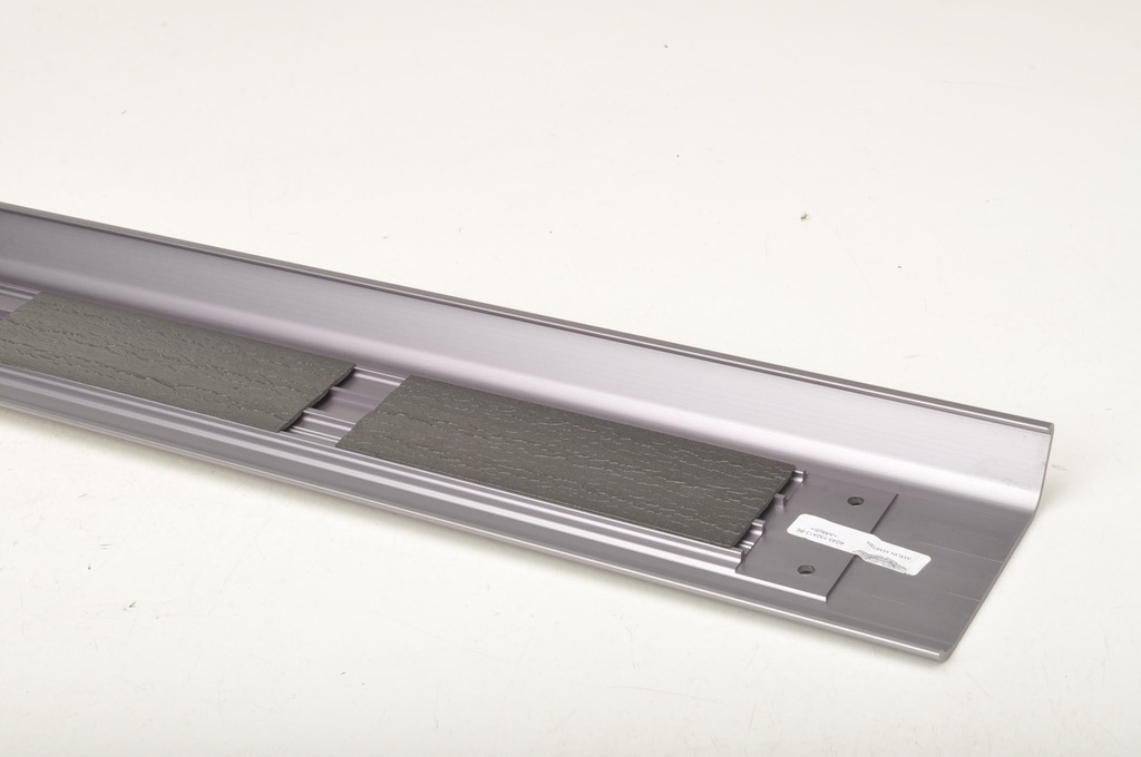 фото №10, Aston martin db9 накладка молдинг порог 4g43-132a13-be