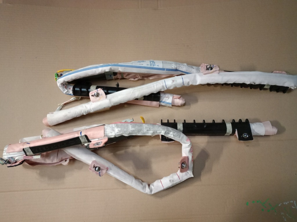 фото №1, Шторка безопасности боковая подушка безопасности rh kia niro i