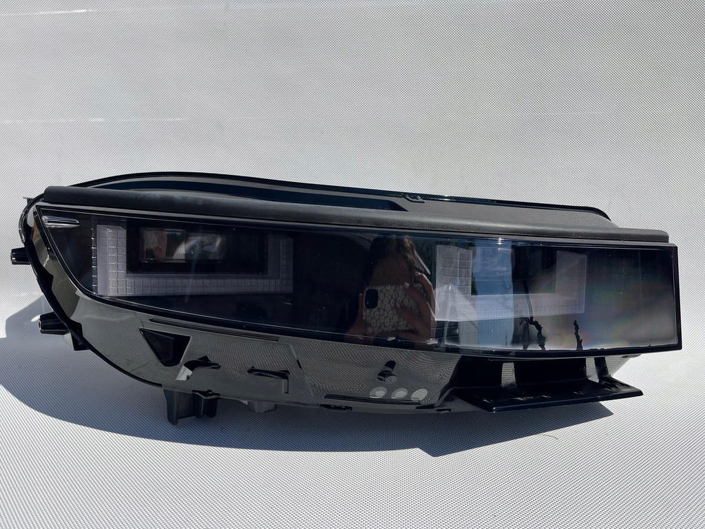 фото №1, Hyundai ioniq 5 v full led лампа перед права