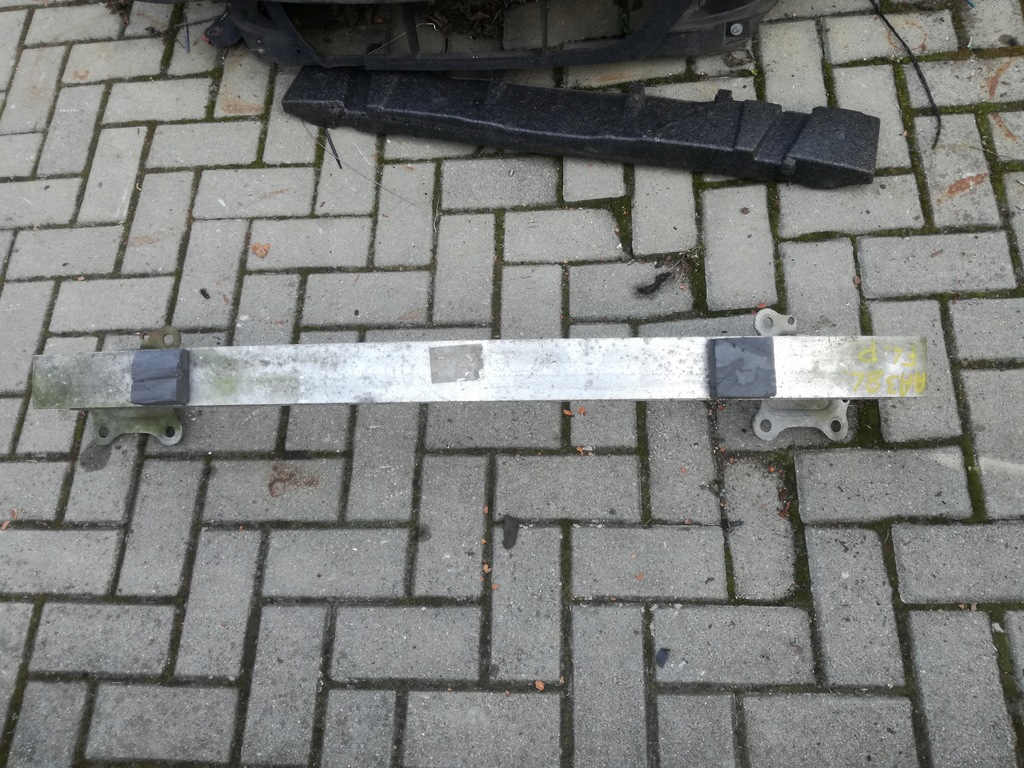 фото №1, Audi a3 8p 08-12 rok lift балка бампера перед отбойники