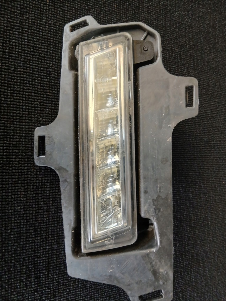 Купить Led фара противотуманная фара mercedes x204 glk