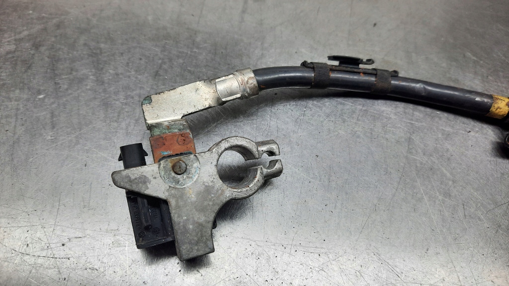 фото №5, Клемма минусовая 30659268 volvo v60 s60 ii 10-18r