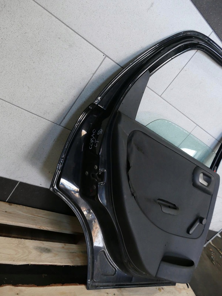 фото №14, Opel corsa c дверь левый задняя левая задние 90u авто 5-дверные