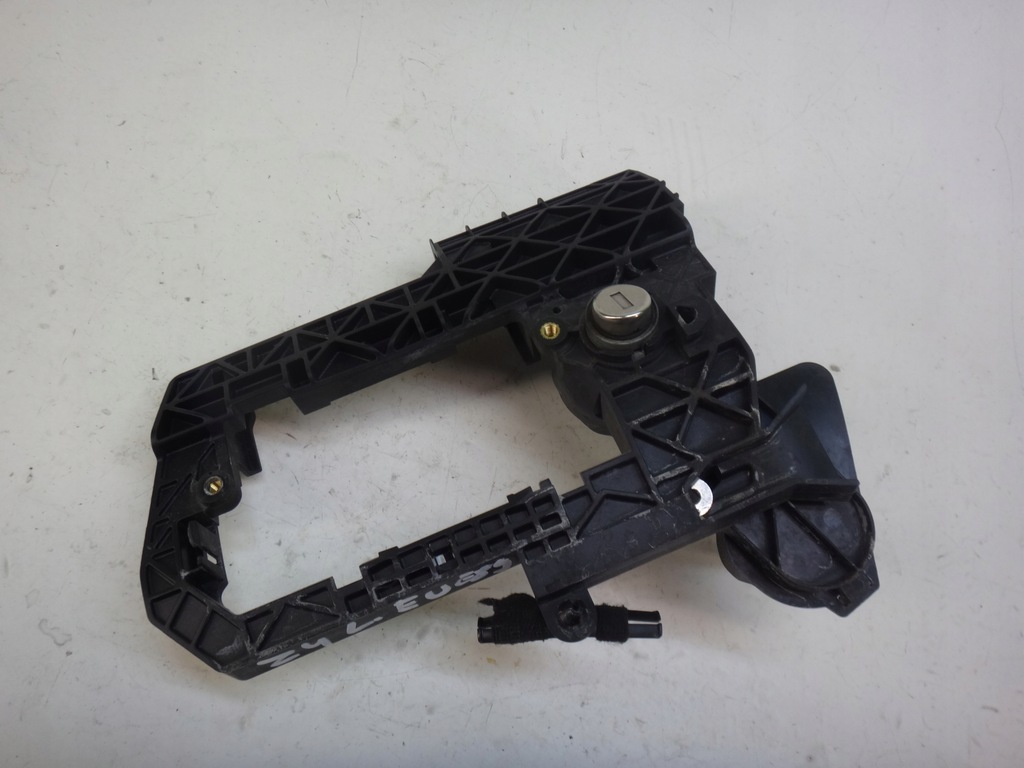 фото №1, Рамка ручка лівий перед bmw z4 e89 europa