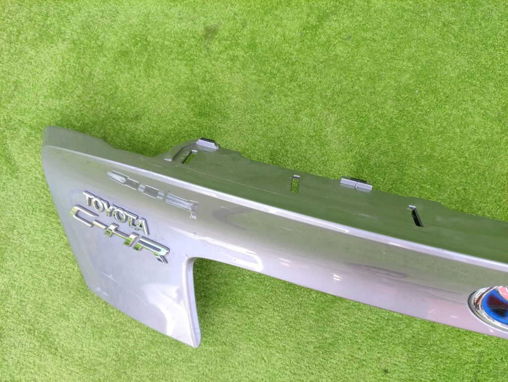 фото №5, Toyota оригинальный номер 76811-f4010 chr накладка крышки значок