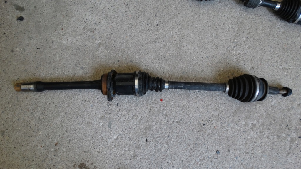 фото №1, Привідний вал права toyota rav4 v 2.5b hybyda 22r