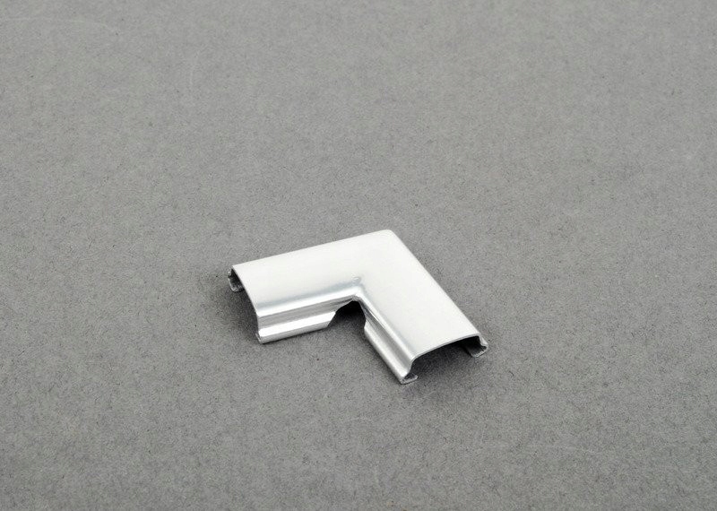 Кутик молдинг bmw e21 1975 1983 оригінальний 51311835724 Київ