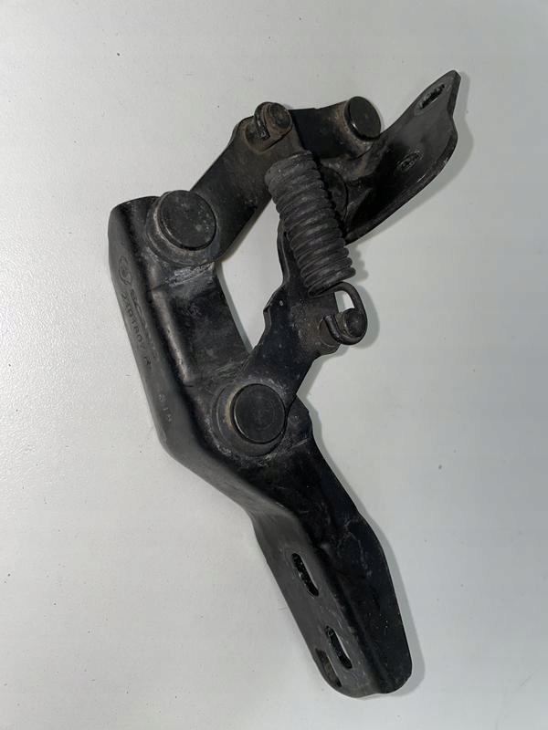 фото №2, Петля капот scania s новый model r