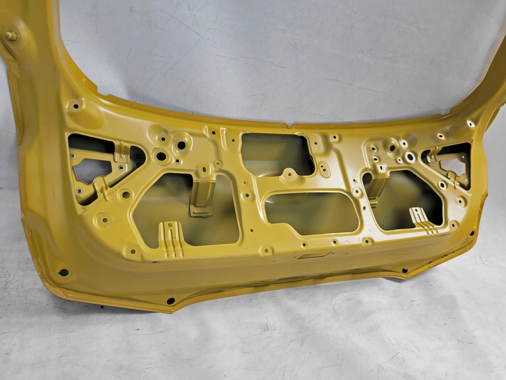 фото №8, Крышка багажника багажника kia stonic 2017-