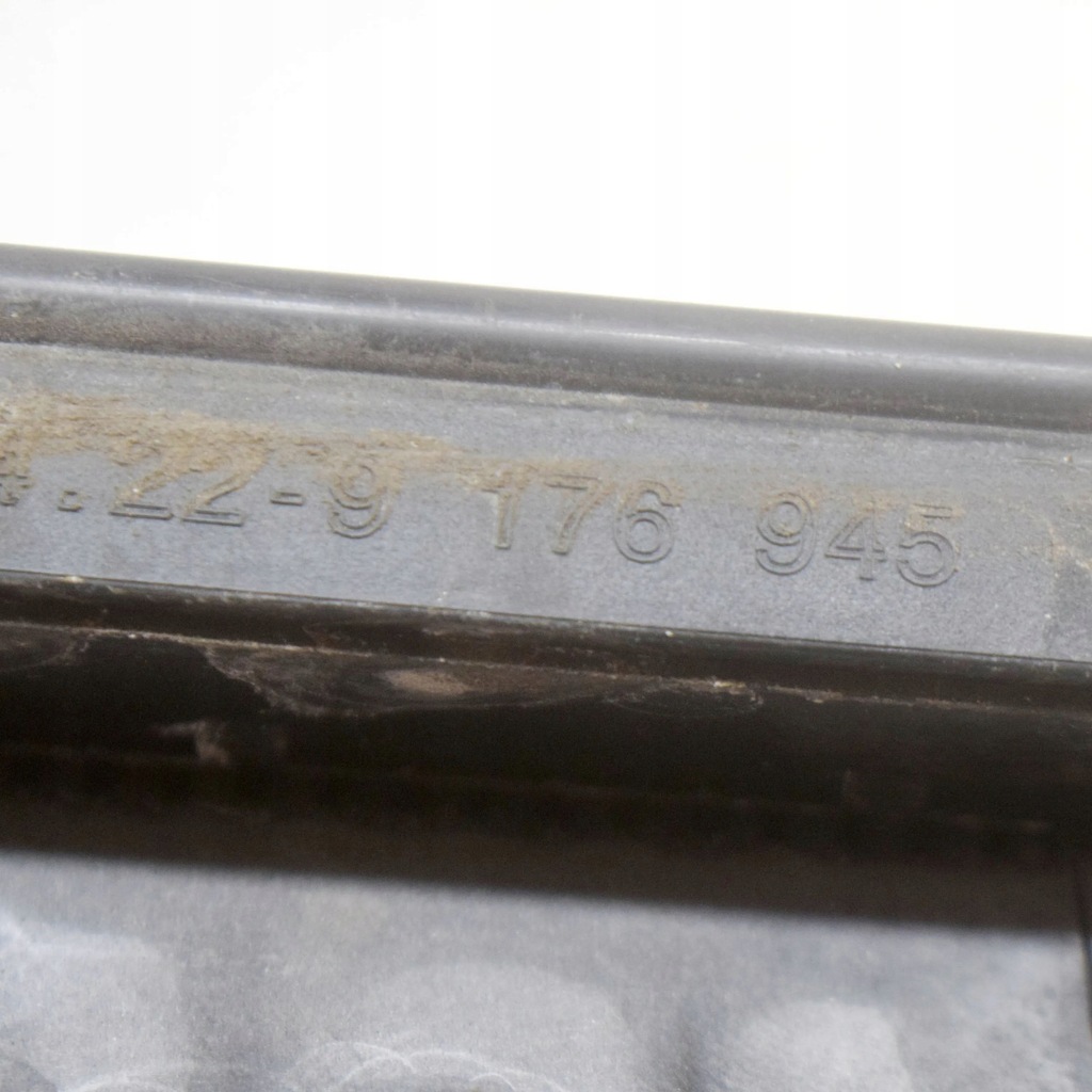 фото №6, Bmw 4 f32 f33 2014 решётка вентиляционная pod бампером задним